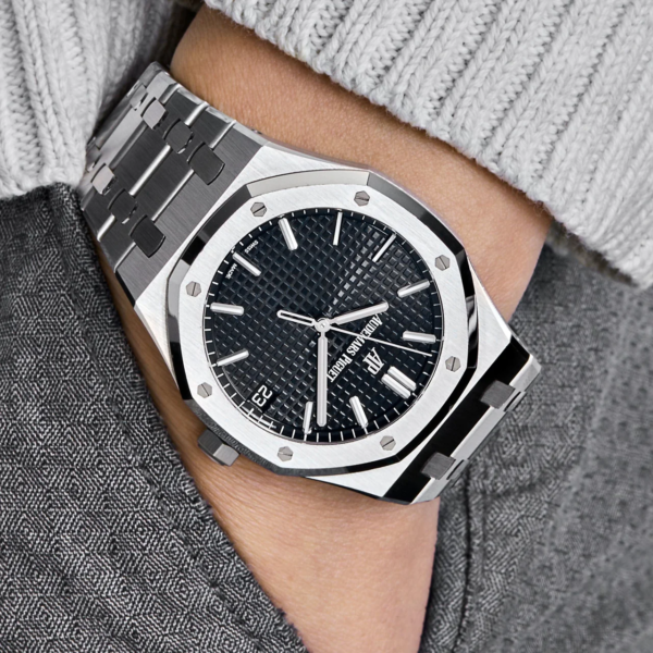 Audemars Piguet Royal Oak 15500ST Black Dial Steel 41mm