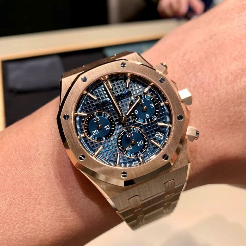 Audemars Piguet Royal Oak Chronograph 26240OR Blue Dial Rose Gold 41mm Audemars Piguet Royal Oak Chronograph 26240OR Blue Dial Rose Gold 41mm