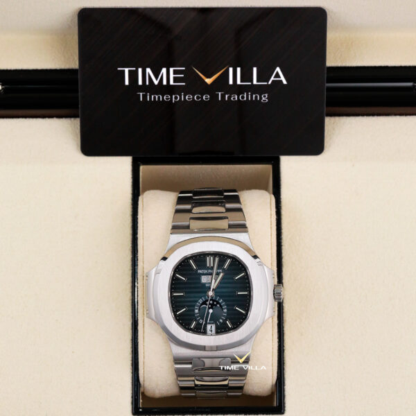 Patek Philippe Nautilus 5726/1A-014 Blue Steel