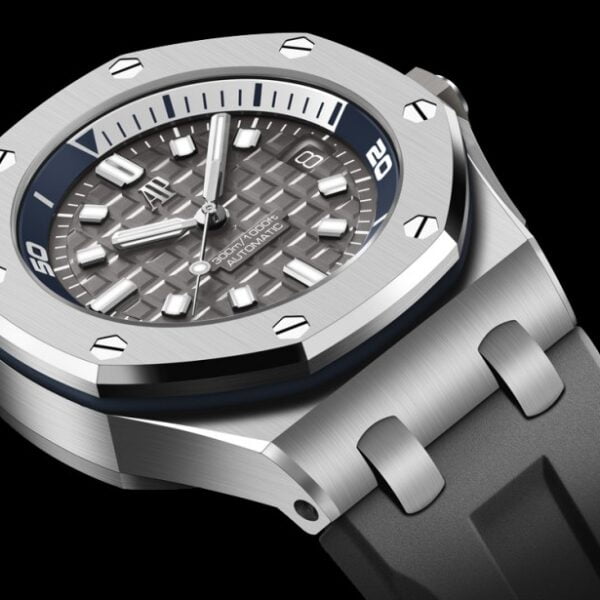 Royal Oak Offshore Diver Grey Steel 42mm 15720ST