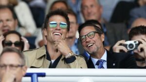 Tom Brady đeo chiếc Rolex Day-date 128239 President Yellow Gold Tetris trong ngày tại một trận bóng đá ở thành phố Birmingham
