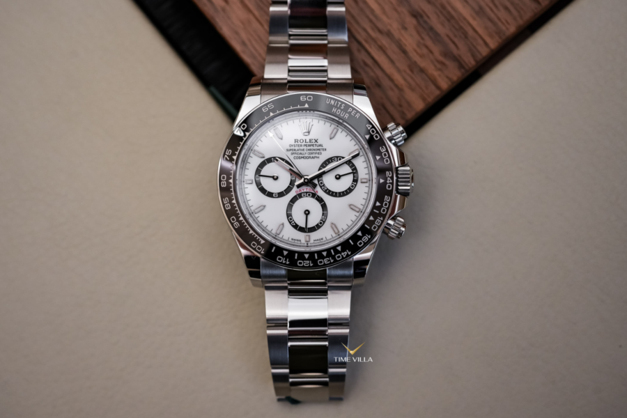 Cách chỉnh giờ đồng hồ Rolex Cosmograph Daytona